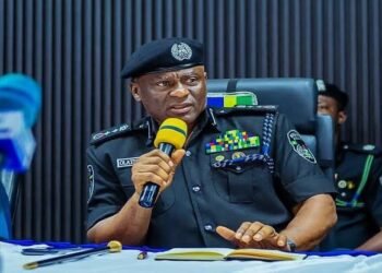 IG Directs Police to Neutralise Armed Criminals Carrying Illegal Weapons