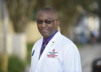 The Nigerian Surgeon Who Helped Save an Unborn Baby in a Race Against Time