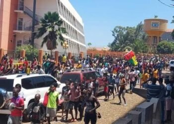 Guinea-Bissau Voters Face Crucial Vote on Expanded Presidential Powers