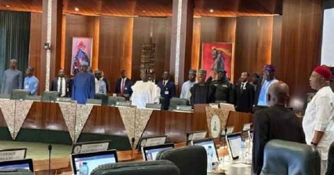 Osun: Inside Tinubu’s Emergency Meeting With 76 APC Leaders