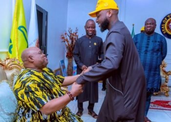 BREAKING: Osun Poll — Davido Alleges Soldiers Trying to Stop Him From Entering State