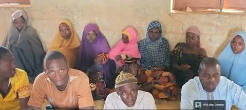 Katsina: Soldiers Rescue Six Men, Eight Women From Terrorists