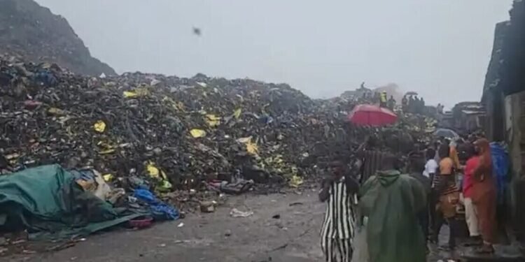 Tragedy in Guinea: 30 Dead After Landfill Collapse Buries Homes in Conakry