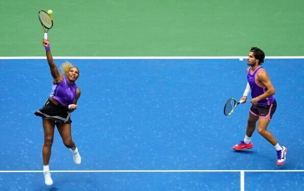 Serena Williams Returns With Alcaraz as Duo Advance at US Open