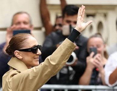 Céline Dion Receives Warm Welcome From Fans Outside Paris Hotel