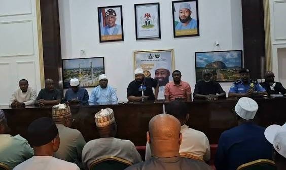 Niger Sets Up Investigation Into Deaths of 37 Miners in NSCDC Custody
