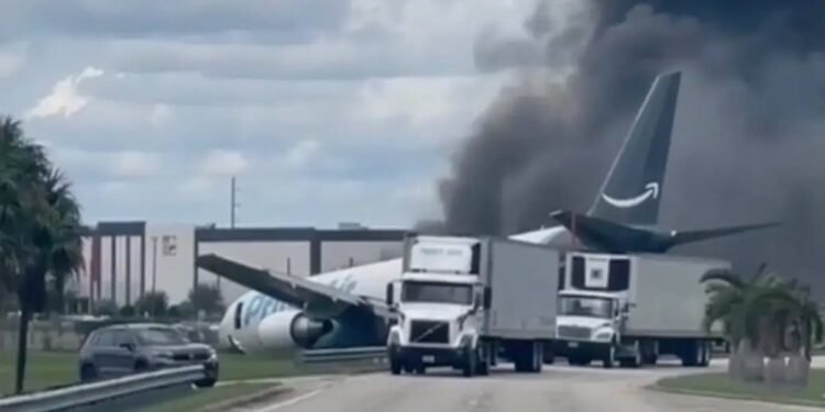 NTSB Recovers Black Boxes From Miami Cargo Plane Crash as Investigation Begins