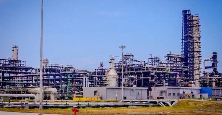 Dangote Refinery IPO: Why the ₦525 Share Offer Matters to Nigeria’s Economy