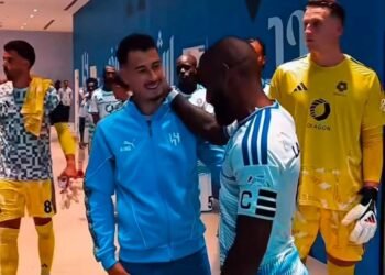Martinelli and Lacazette Reunite in Saudi Arabia as Arsenal Memories Resurface