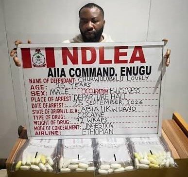 NDLEA officers and recovered cocaine wraps at Enugu Airport