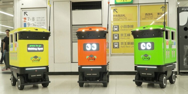Robot Rubbish Bins Tested at Shinjuku Station as Japan Embraces Automation